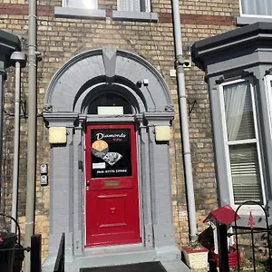 Bed and breakfast Diamonds Near Hospital